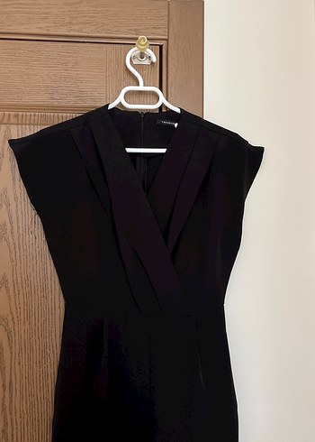 Siyah V Yaka Uzun Drapeli Tulum - Görsel 2