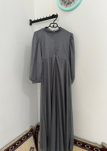 Gri Uzun Drapeli Kadın Abiye Elbise - Görsel 3