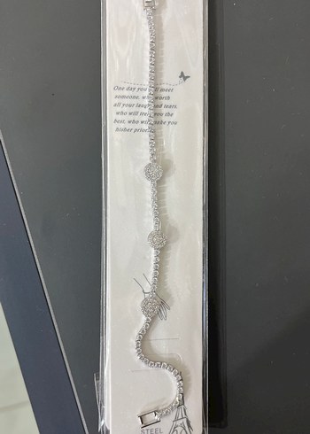 Çelik Yılan Desenli Zincir Detaylı Beyaz Bileklik - Görsel 3