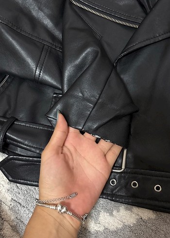 l Beden Kadın Siyah Deri Biker Ceket