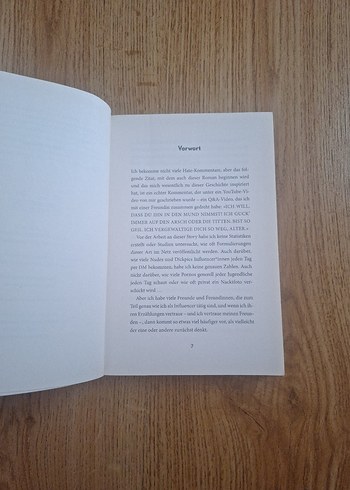 Im Bett Mit Der Welt - Jonas Wuttke Roman - Görsel 3