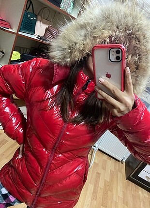 Moncler Kırmızı mont