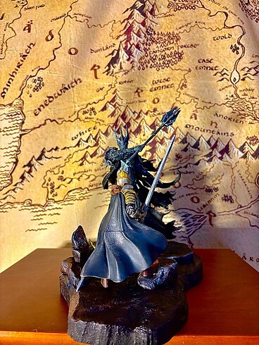  Beden Renk Yüzüklerin Efendisi Sauron vs Elendil