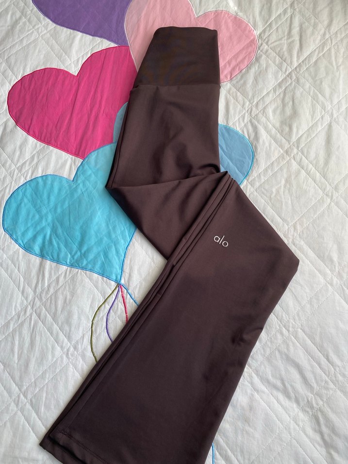 Alo İspanyol Paça Tayt - Görsel 2