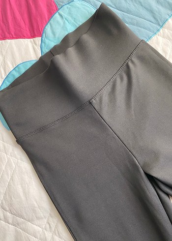 Siyah Tayt - Görsel 2