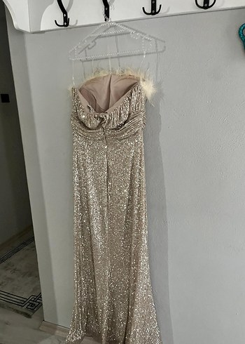 Abiyefon tüy detaylı elbise - Görsel 2