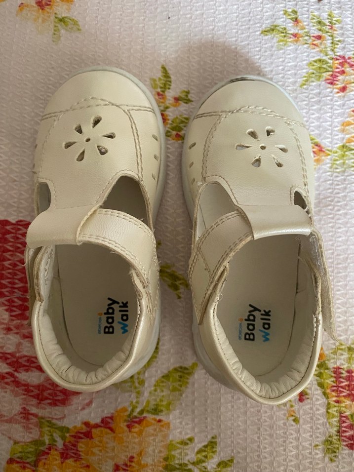 Beyaz Kız Bebek İlk Adım Ayakkabısı - Görsel 5