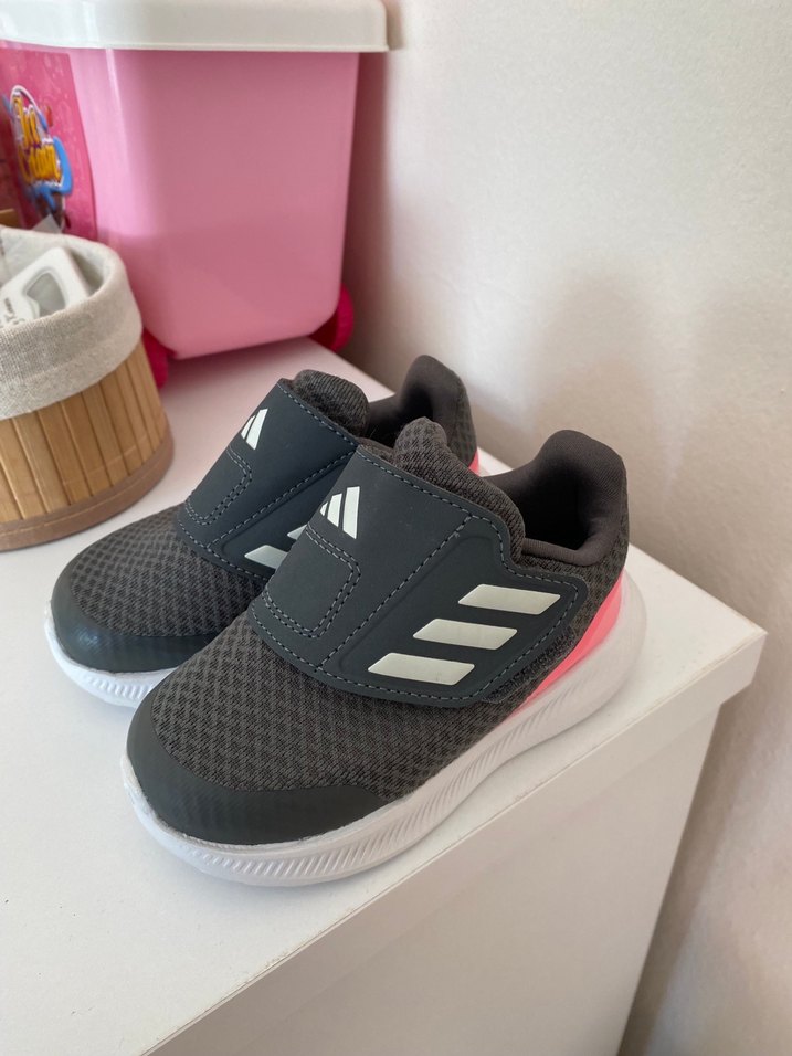 Adidas bebek spor ayakkabı - Görsel 3