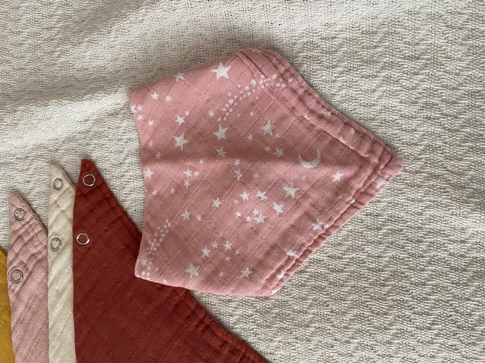 Nakışlı Çok Renkli Bebek Önlüğü Seti - Görsel 2