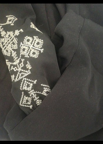 Uzun Kollu simli İşlemeli Siyah ferace - Görsel 5