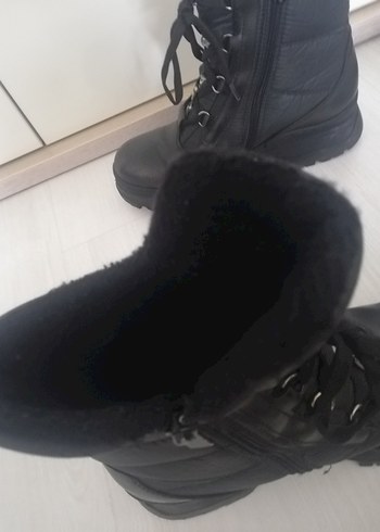 Siyah Bağcıklı Kadın Goth Botları - Görsel 5