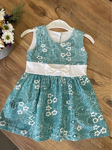 Kız bebek elbise