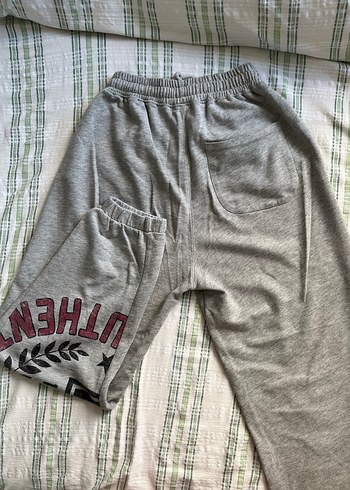 l Beden Bershka Gri Baskılı Kadın Sweatpants