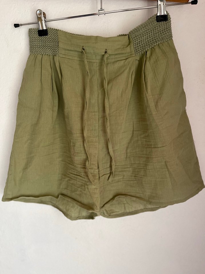 Yeşil Keten Bol Kesim Mini Hamile Şortu - Görsel 3