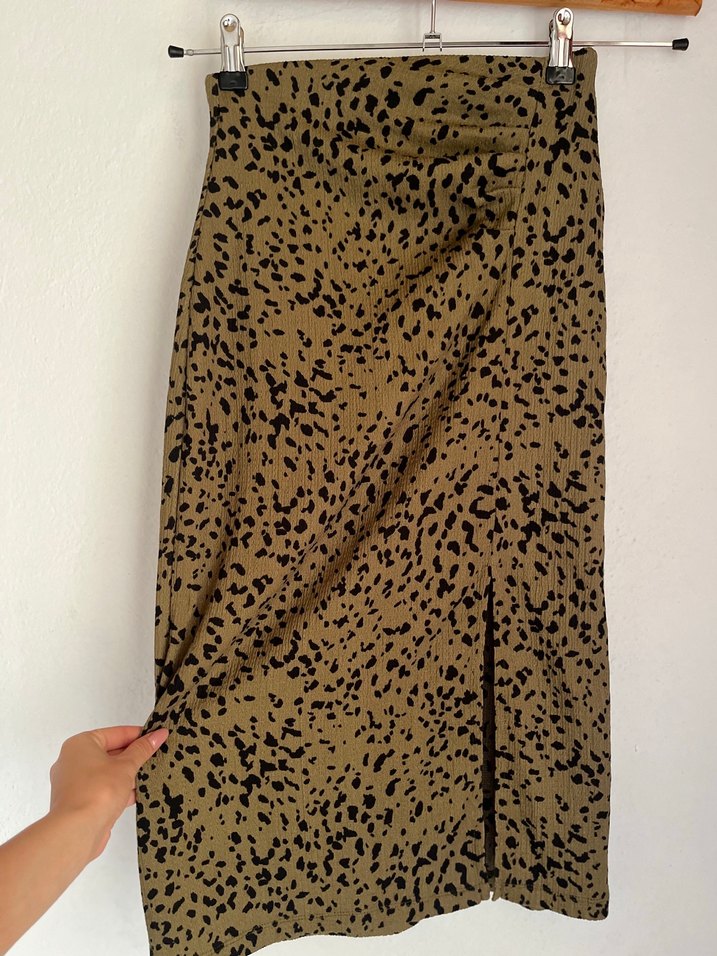 Drapeli zümrüt yeşili  Yılan Desenli Uzun Etek - Görsel 2