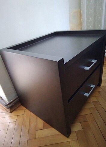 Diğer Komodin 2 çekmeceli, ebatlar 60×50,7×48 G×Y×D