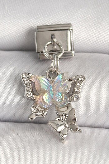 Nomination charm