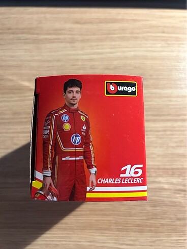 Beden bburago F1 Ferrari SF24 #16