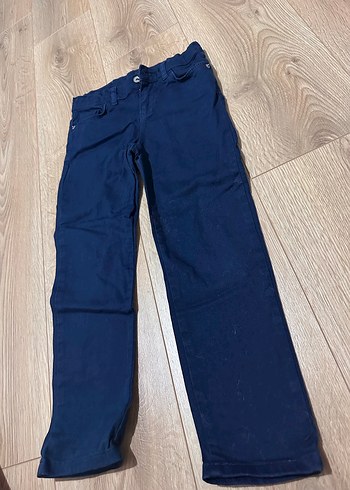 Erkek Çocuk Lacivert Kemerli Pantolon