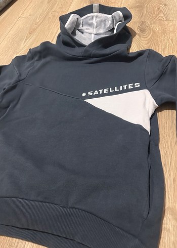 7 Yaş Beden Benetton Kapüşonlu Gri Erkek Çocuk Sweatshirt