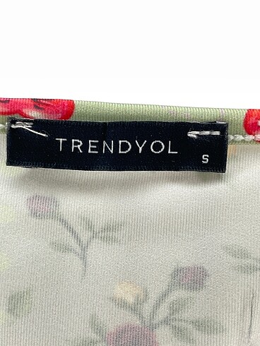 s Beden çeşitli Renk Trendyol & Milla Bluz %70 İndirimli.
