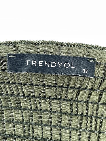 36 Beden haki Renk Trendyol & Milla Bluz %70 İndirimli.
