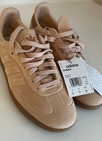 Orijinal, hiç kullanılmamış Adidas Samba