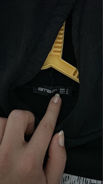 s Beden Siyah sweatshirt - S beden -ambar markası