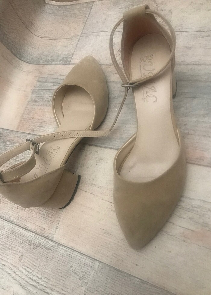 Topuklu ayakkabı - Görsel 2