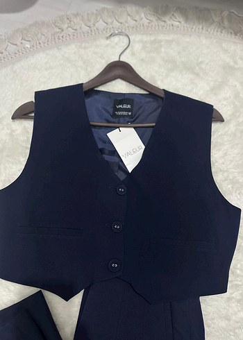 Lacivert Kadın Uzun Kesim Düğmeli Yelekli Takım - Görsel 2