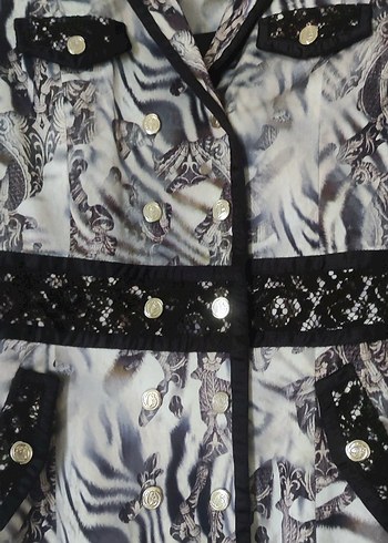 Uzun Desenli Gri Düğmeli Kadın Kaban - Görsel 5