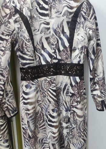 Uzun Desenli Gri Düğmeli Kadın Kaban - Görsel 6