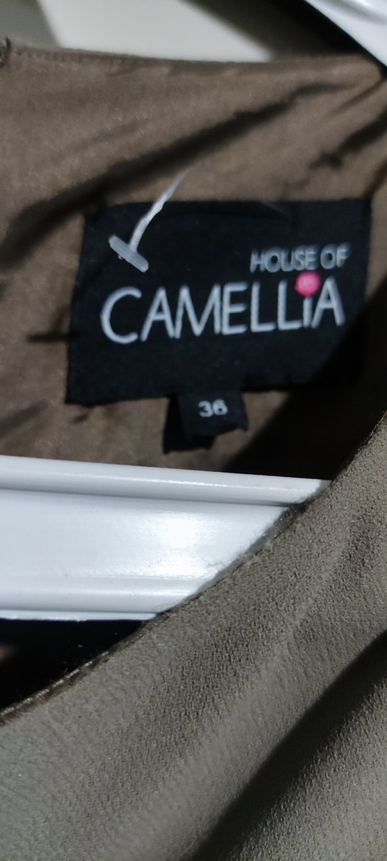 Kolsuz Kadın Elbise - Görsel 4