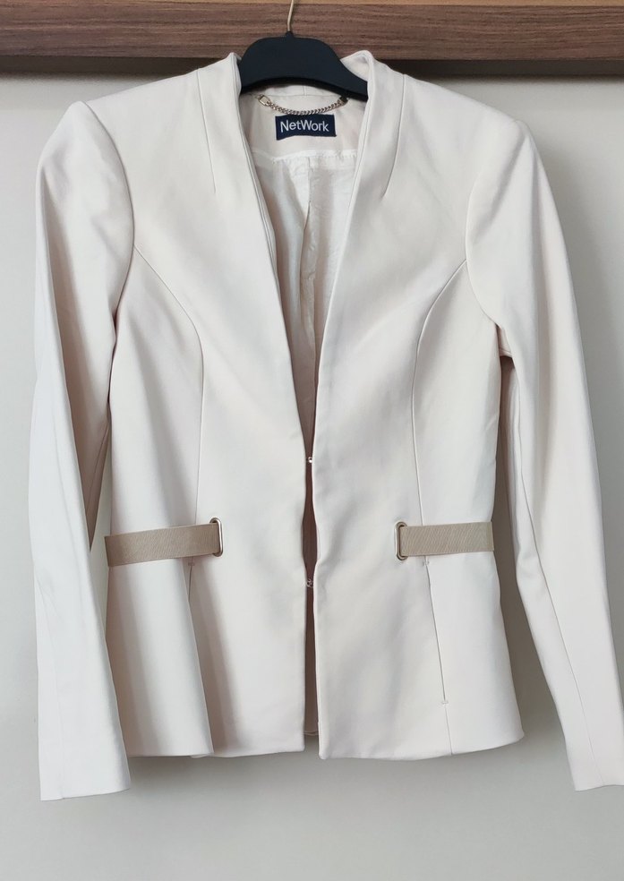 Krem Kemer Detaylı Kadın Blazer Ceket - Görsel 2