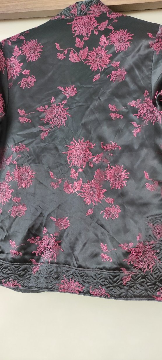 Bordo Desenli Kadın Saten Ceket - Görsel 3