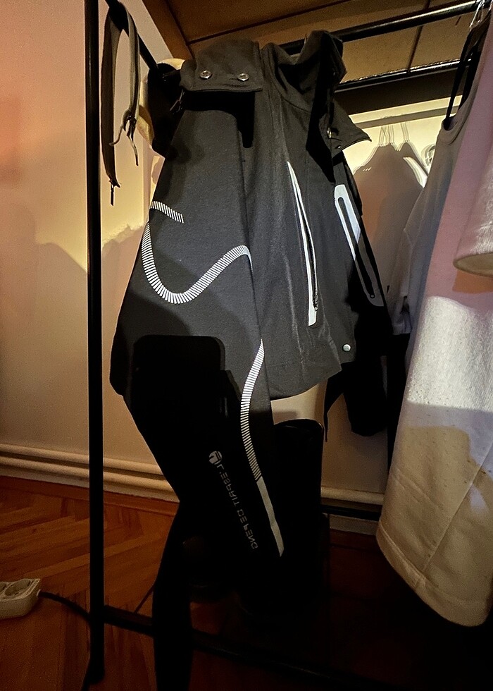 Kadın ve erkek ceketleri - Görsel 3