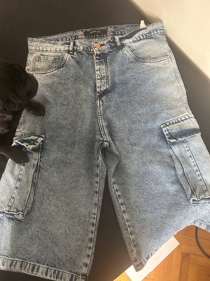 Geniş Kesim Kemerli Erkek Kot Şort - Görsel 2