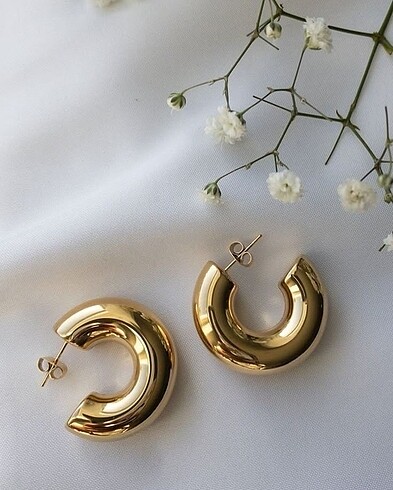 Gold küpe