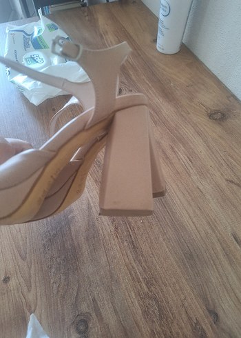 Bej Deri Platform Topuklu Kadın Ayakkabı - Görsel 5