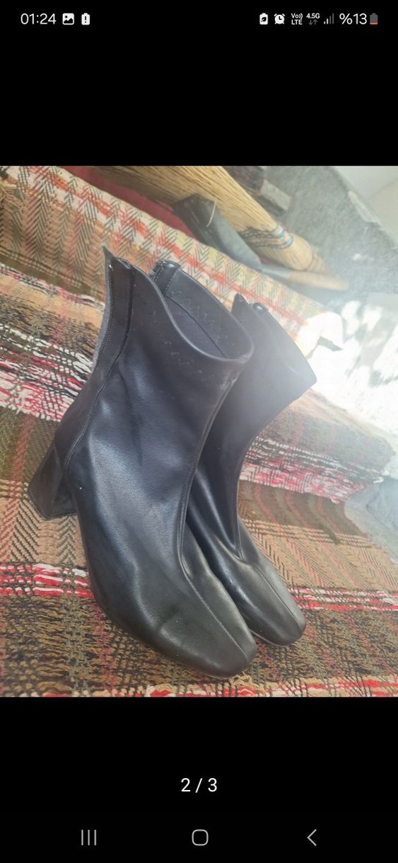 Kadın Siyah Gotik Tokalı Bot - Görsel 2