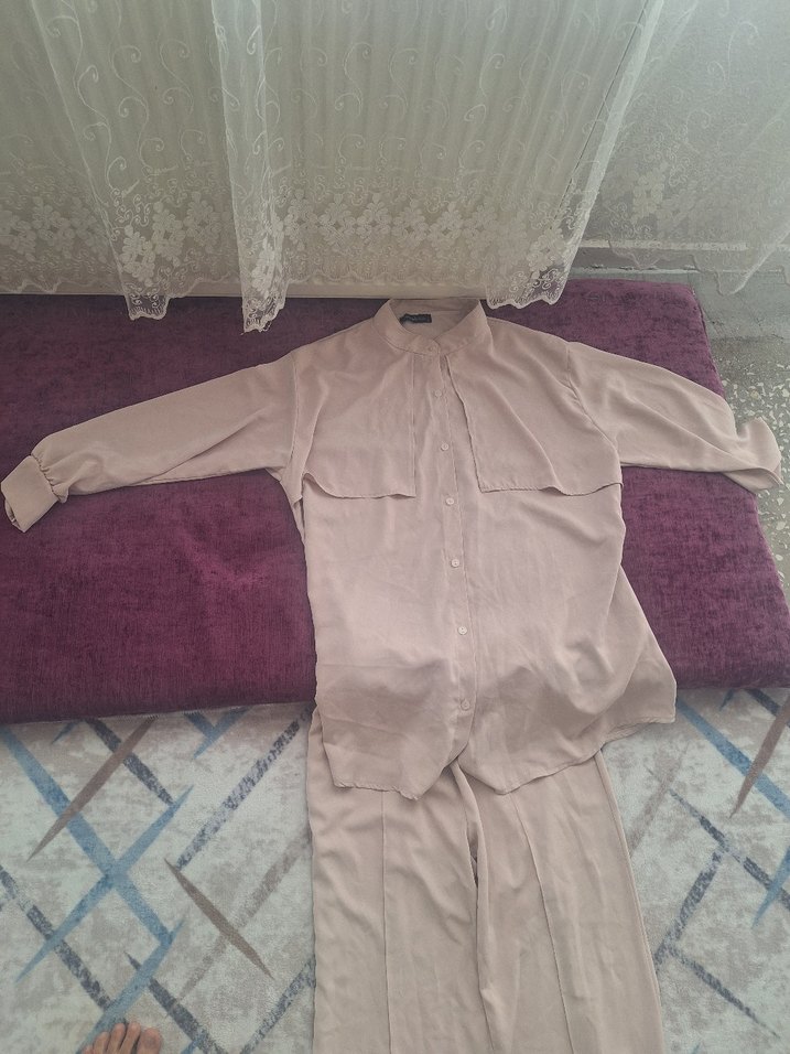 Uzun krem Minimalist Kadın Takım - Görsel 5