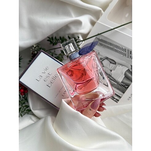 Lancome la vie est belle intense