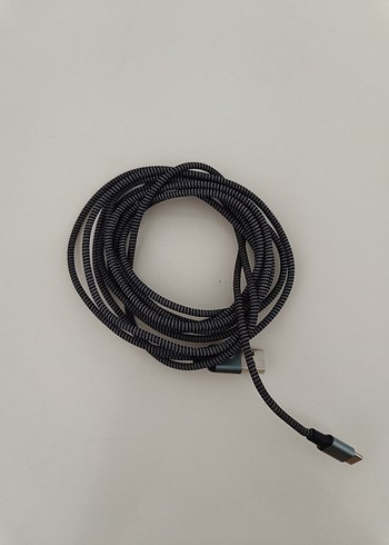 Siyah örgülü 3 metre telefon şarj kablosu