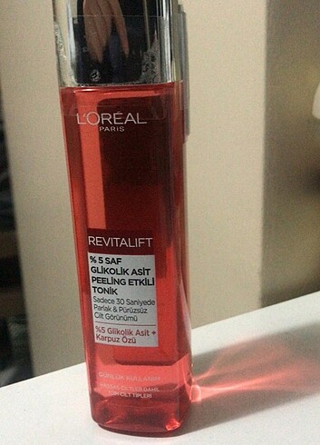  Beden L'Oreal Paris Revitalift tonik