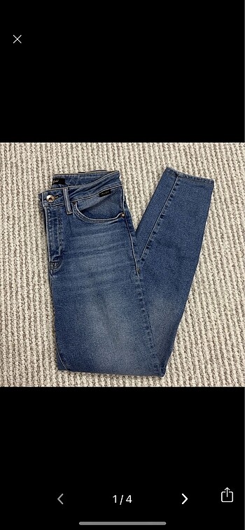 Mavi jean pantolon