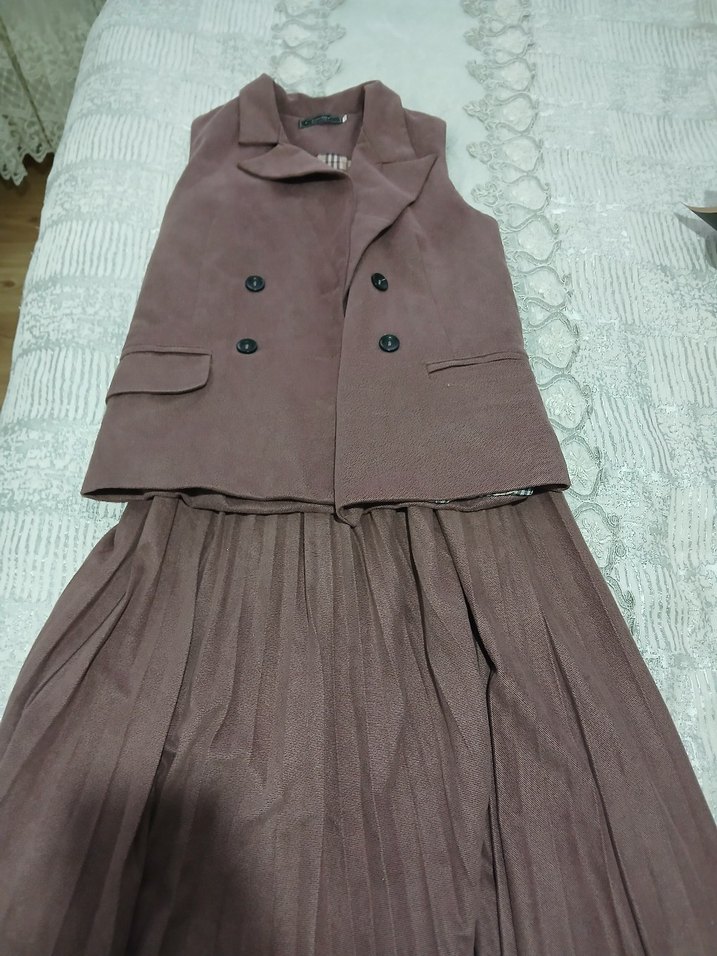 Düğmeli Bej Keten Kadın Uzun Ceket ve etek - Görsel 2