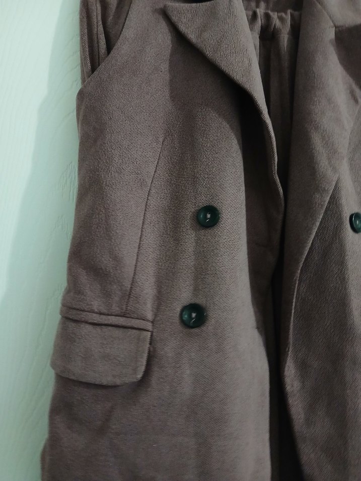 Düğmeli Bej Keten Kadın Uzun Ceket ve etek - Görsel 5