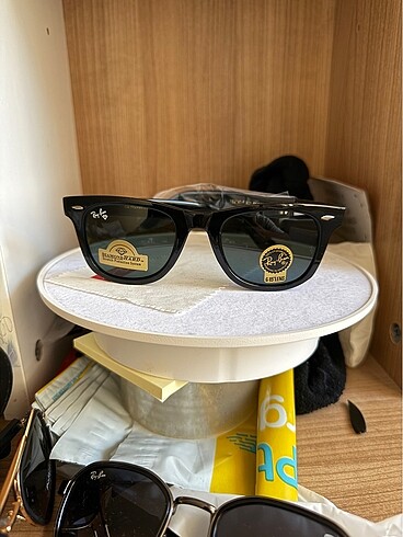 2140 Wayfarer