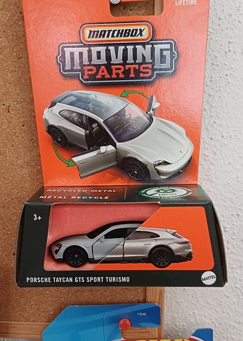 Gri Matchbox Porsche Taycan GTS Oyuncak Araba - Görsel 2