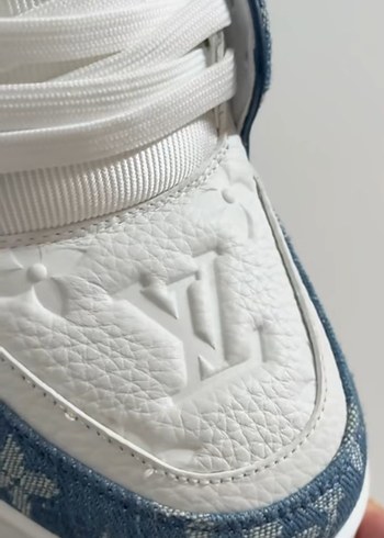 Louis Vuitton Erkek Beyaz Denim Spor Ayakkabı - Görsel 2